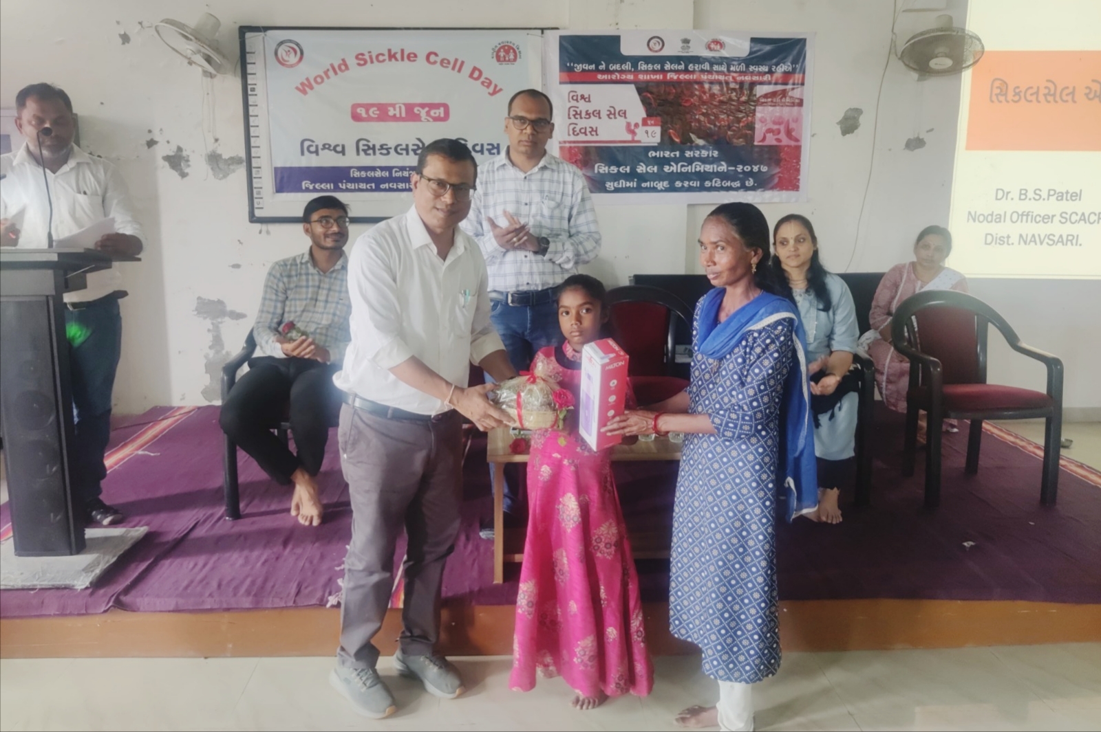 ૧૯મી જૂન ૨૦૨૫ વિશ્વ સિકલસેલ દિવસ:આદર્શ નિવાસી શાળા સિસોદ્રા નવસારી ખાતે મુખ્ય જિલ્લા આરોગ્ય અધિકારી ડૉ. રાજેન્દ્ર રંગુનવાલાના અધ્યક્ષસ્થાને ઉજવણી કરાઇ